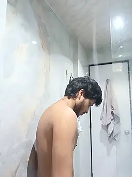 skinnyyyyyyyyy online show from July 25, 2026, 4:09 am