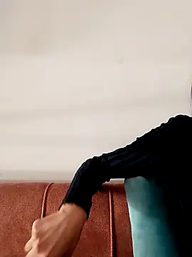 sandi-55 online show from December 13, 2024, 1:01 pm