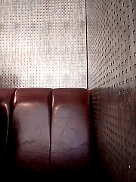 sandi-55 online show from April 6, 2026, 2:29 pm