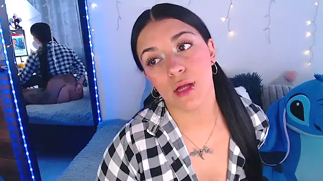 Samanta james19 online show from April 26, 2026, 5:54 pm