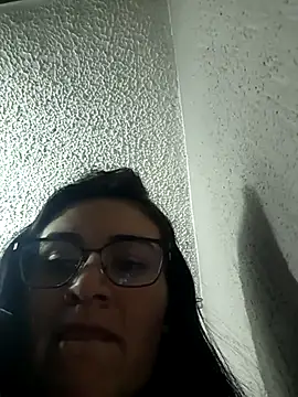 Hanna Kinsley online show from January 6, 2026, 3:21 am