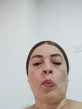 Snapshot of _Prinscarlet_ chatting on March 22, 2026, 7:59 pm Prinscarlet online show from March 22, 2026, 7:59 pm