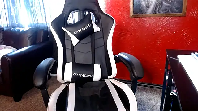 daddy girl88 online show from September 23, 2025, 5:31 pm