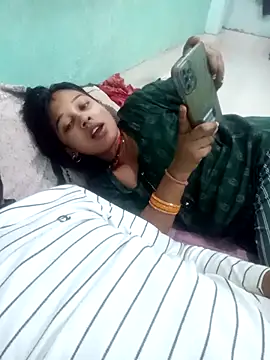 Snapshot of Surajpuja79 chatting on February 24, 2026, 10:49 am Surajpuja79 online show from February 24, 2026, 10:49 am