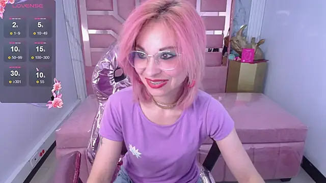 Snapshot of abril_ch_ chatting on March 11, 2026, 12:21 pm abril ch online show from March 11, 2026, 12:21 pm