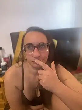 gloria7v05 online show from July 1, 2026, 5:24 pm