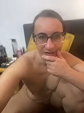 gloria7v05 online show from June 30, 2026, 3:01 pm