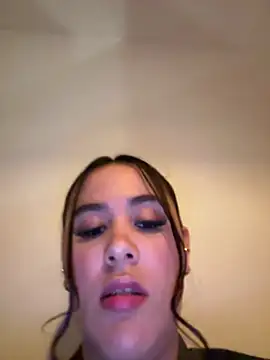 LexyRobert online show from March 3, 2025, 12:01 am