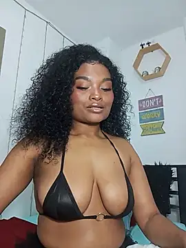 gianna smith online show from July 18, 2026, 10:40 pm