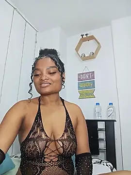 gianna smith online show from June 27, 2026, 8:26 pm
