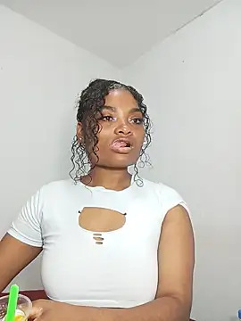 gianna smith online show from June 13, 2026, 5:38 am