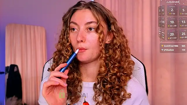 lady curls online show from September 18, 2025, 11:46 am