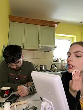 MrAndMrsSavage online show from February 25, 2025, 2:15 pm