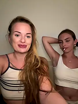 MrAndMrsSavage online show from October 5, 2025, 7:04 pm