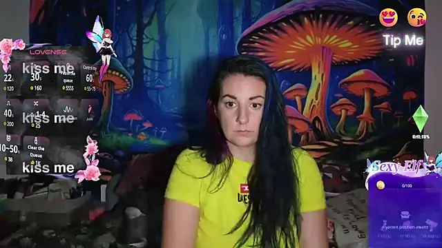 tattoomilf86 online show from February 3, 2025, 8:13 pm