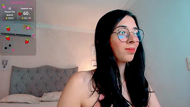 brooklove doll online show from September 14, 2025, 2:12 am