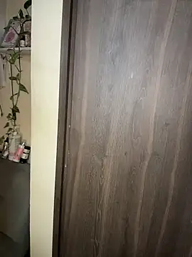 MOMALANA online show from February 6, 2026, 9:11 pm