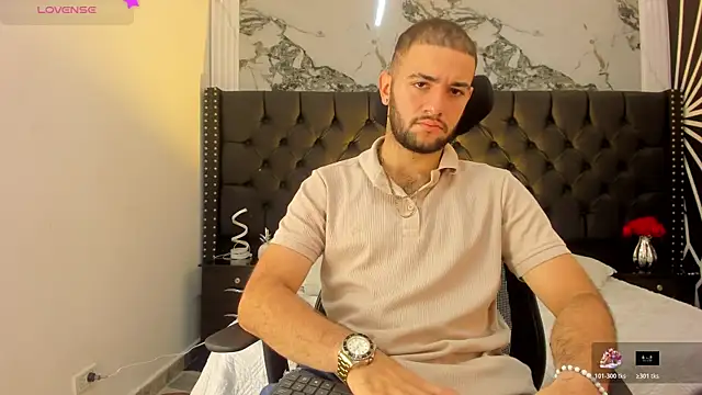 MaximusDick1  online show from June 21, 2026, 12:11 pm