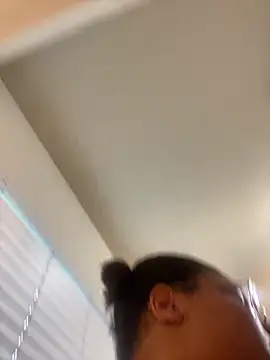 Ectorius online show from September 18, 2025, 11:08 pm