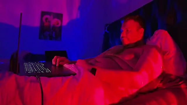 bearcloudcomputa online show from December 30, 2024, 12:42 pm