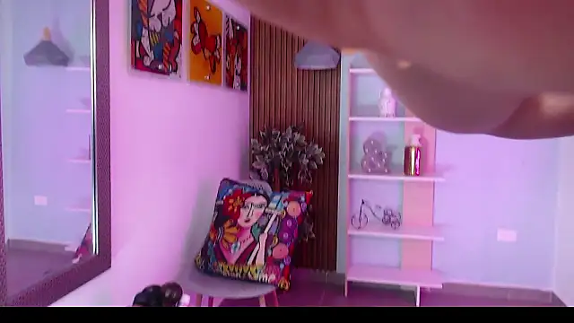 Dalila Sky online show from March 16, 2026, 6:10 pm