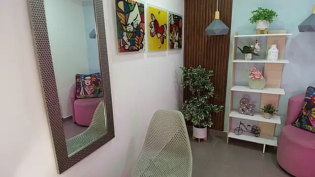 Dalila Sky online show from December 14, 2025, 11:05 am