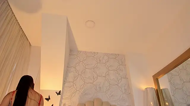 Snapshot of Foxy200__ chatting on February 25, 2026, 7:47 pm Foxy200 online show from February 25, 2026, 7:47 pm