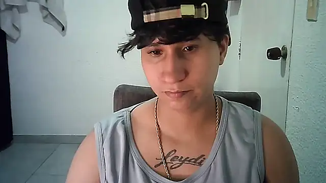 Im Milan Rs online show from November 16, 2025, 1:10 am