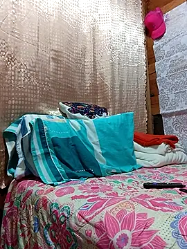 NanitaFun online show from October 5, 2025, 11:17 pm