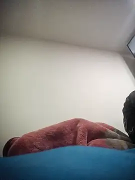 Snapshot of jeremiabello chatting on March 21, 2026, 8:35 pm jeremiabello online show from March 21, 2026, 8:35 pm