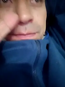 Snapshot of jeremiabello chatting on March 20, 2025, 3:34 am jeremiabello online show from March 20, 2025, 3:34 am