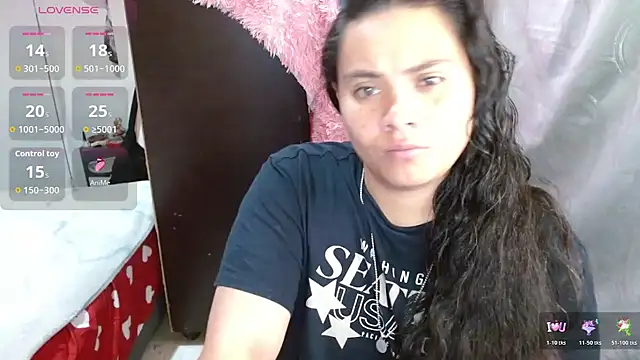 Alia grey21 online show from November 4, 2025, 3:38 pm