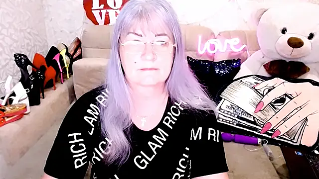 SiberiabBerry online show from April 28, 2026, 5:56 am