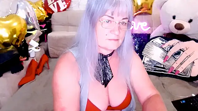 SiberiabBerry online show from June 7, 2026, 1:44 am