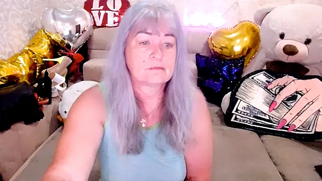 SiberiabBerry online show from June 12, 2026, 2:20 am