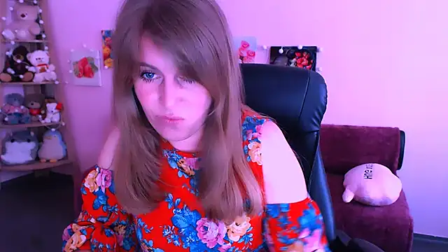Hot Milady online show from May 25, 2026, 7:40 am