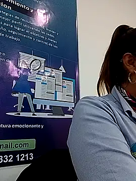 Katalina S3xy online show from December 2, 2025, 1:57 pm