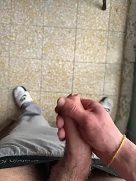 Miky 21 online show from April 14, 2026, 2:33 pm