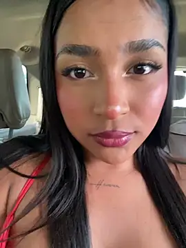 Snapshot of Mariangel_11 chatting on August 1, 2026, 1:42 pm Mariangel 11 online show from August 1, 2026, 1:42 pm
