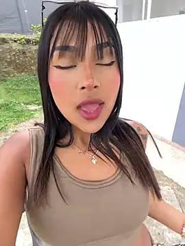 Snapshot of Mariangel_11 chatting on July 1, 2026, 2:28 pm Mariangel 11 online show from July 1, 2026, 2:28 pm