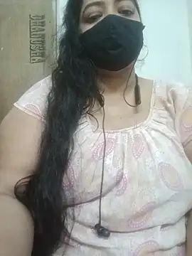zeepe19 online show from May 14, 2026, 7:38 am