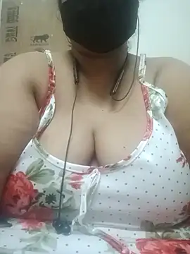 zeepe19 online show from May 6, 2026, 5:50 pm