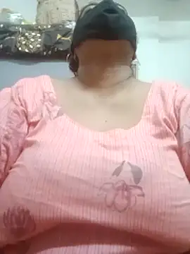 zeepe19 online show from March 18, 2026, 5:14 pm