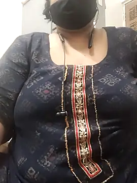 Snapshot of zeepe19 chatting on July 25, 2026, 2:41 am zeepe19 online show from July 25, 2026, 2:41 am