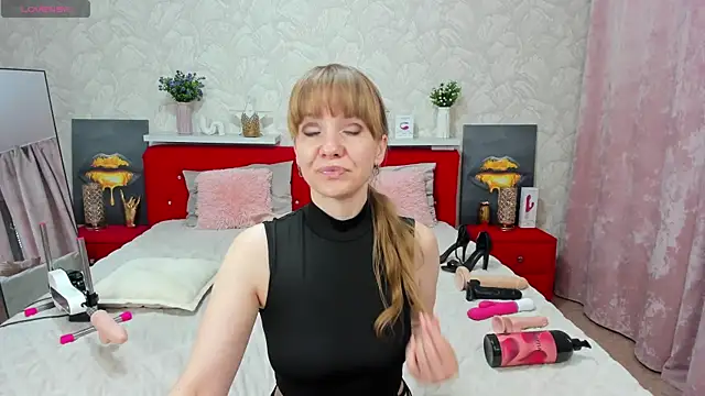 Snapshot of KattyPeachX chatting on July 3, 2026, 1:12 am KattyPeachX online show from July 3, 2026, 1:12 am
