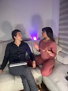 tiana nave online show from February 17, 2026, 1:47 am