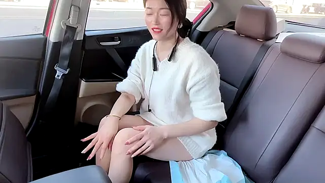 Snapshot of QianF-666 chatting on March 22, 2025, 12:17 am QianF-666 online show from March 22, 2025, 12:17 am