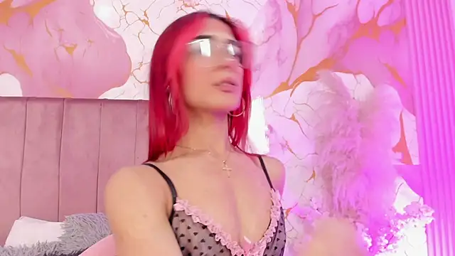 Snapshot of CamiloDoumit chatting on July 12, 2026, 5:08 am CamiloDoumit online show from July 12, 2026, 5:08 am