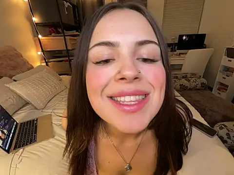 Snapshot of biancasuger chatting on February 23, 2025, 5:23 am biancasuger online show from February 23, 2025, 5:23 am