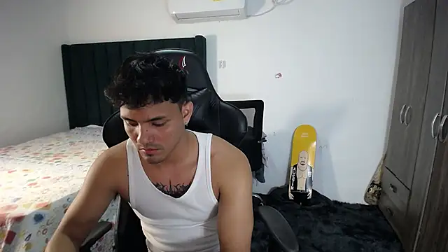 man dur07 online show from March 16, 2025, 12:01 am